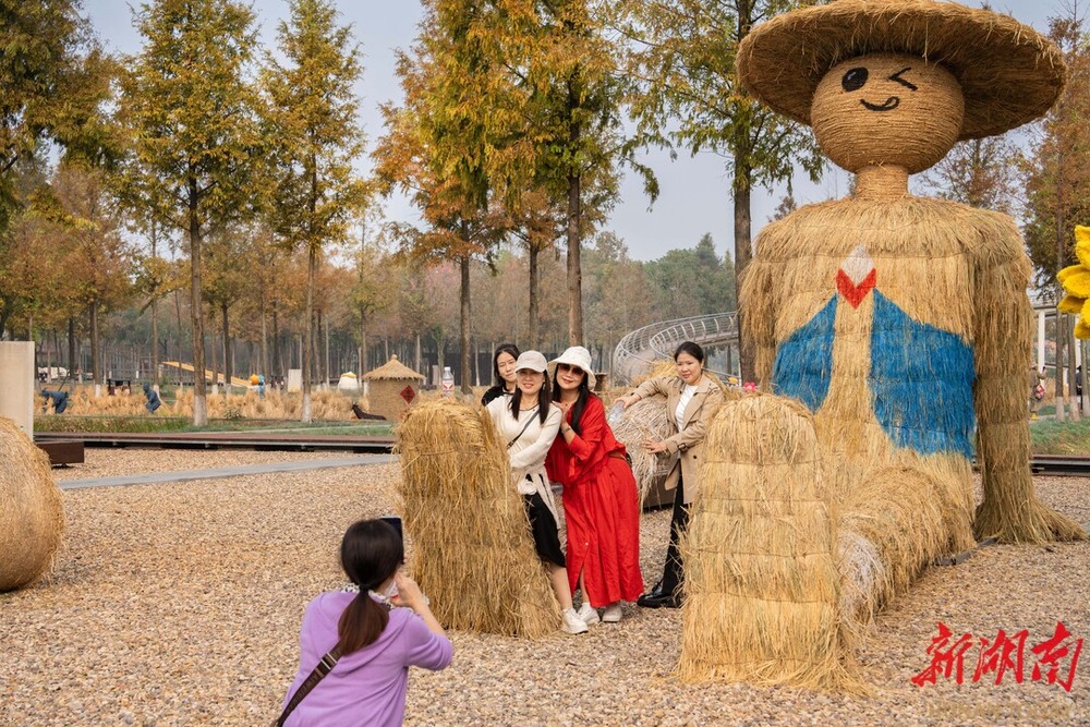 全国网络媒体“湖南e周”主题宣传采访团深入沅澧大地盛赞：“常德是个好地方”(图2)