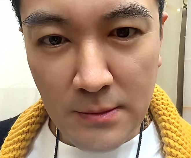 杨子回上海看孩子晒黄圣依给孩子做的课程表还和黄圣依对着干