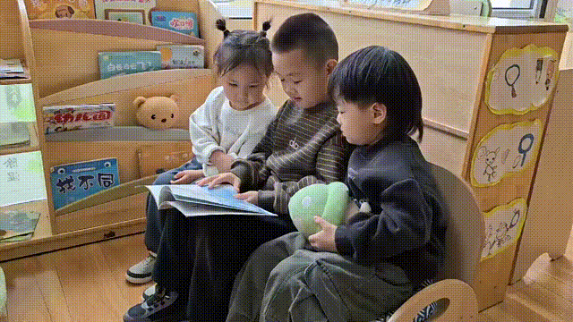 学习雷锋榜样绽放萌娃担当——槐荫区第三实验幼儿园梦世界园(图2)